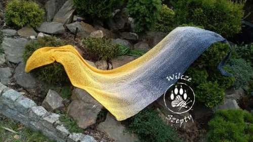 Klubíčko KOKONKI A155 tmavě šedá / středně šedá / starobéžová / žlutá / kurkuma 3 nitka 1500m